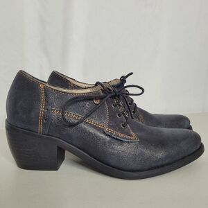 DKODE Lace-Up Block Heel Oxford Shooties  - Size 8.5